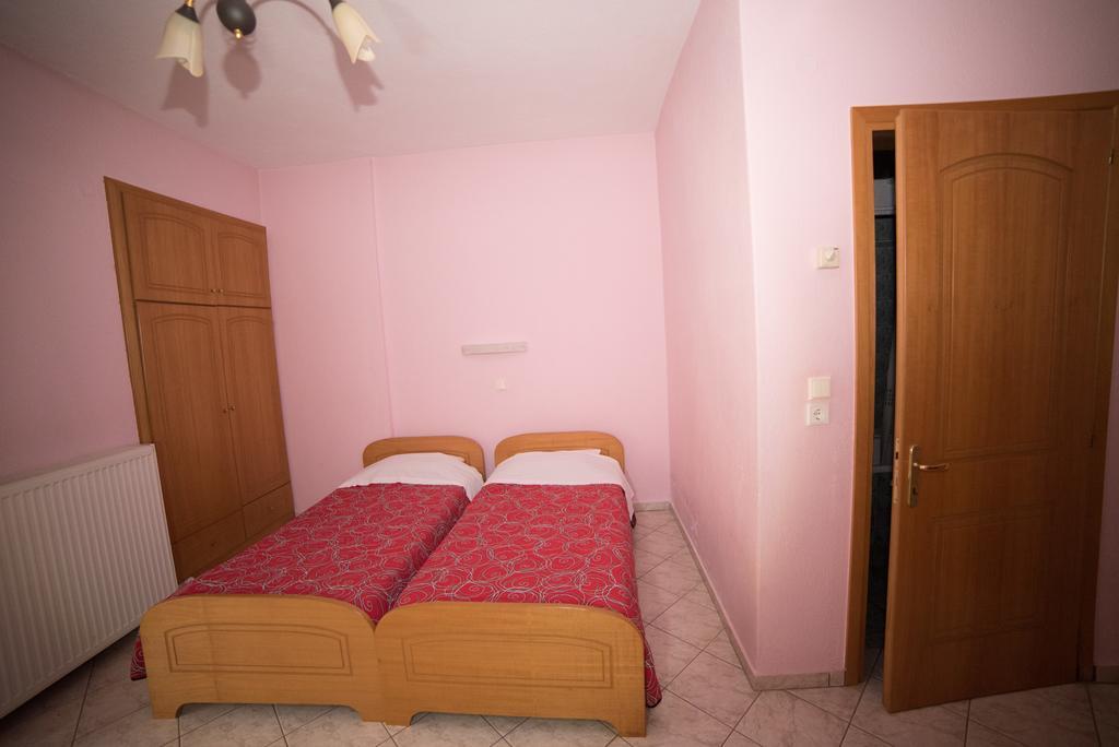 Hotel Galaxias Като-Лутраки Экстерьер фото